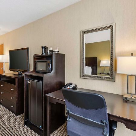 Best Western Watertown/Fort Drum Bagian luar foto