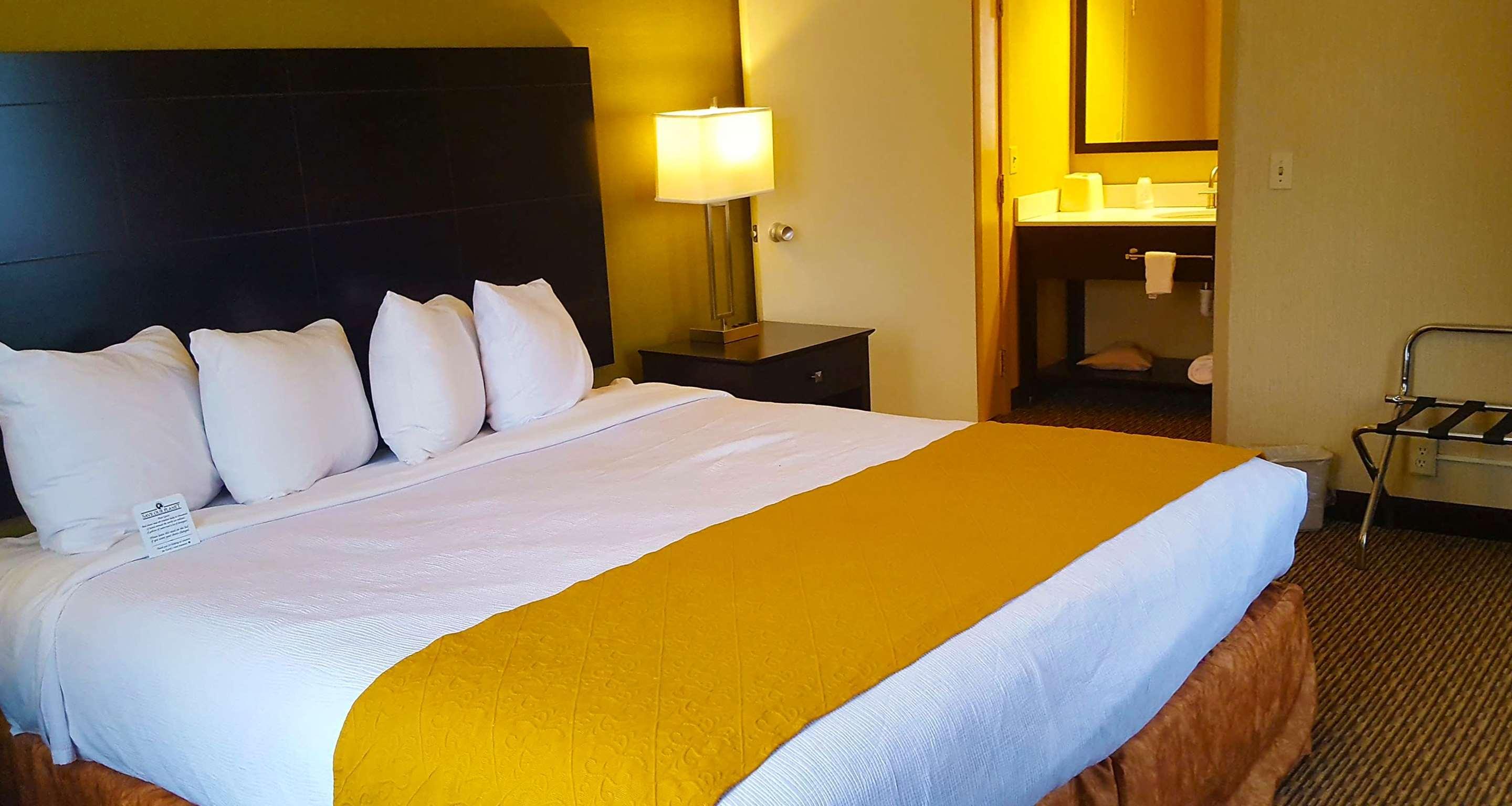 Best Western Watertown/Fort Drum Bagian luar foto