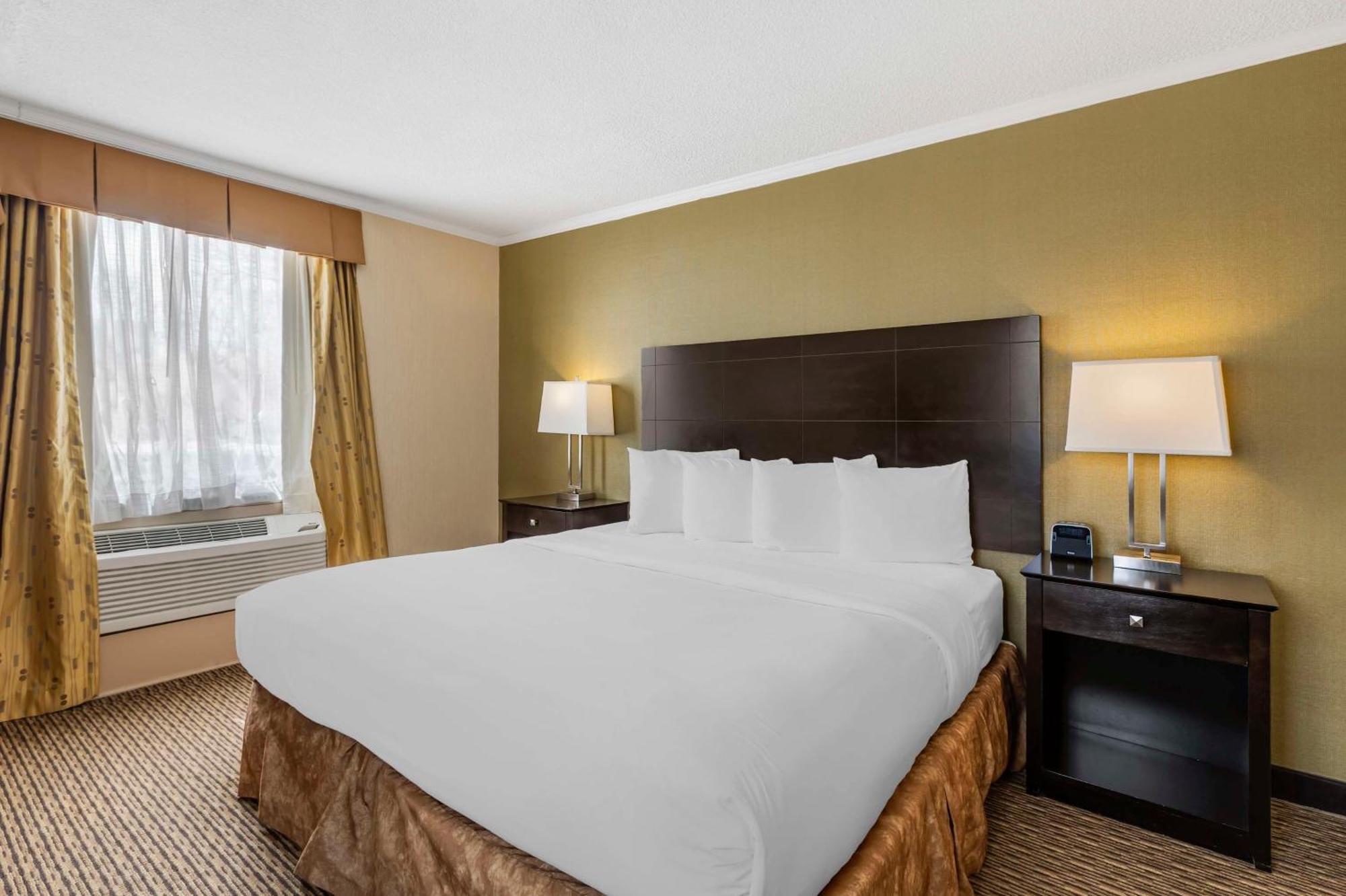 Best Western Watertown/Fort Drum Bagian luar foto