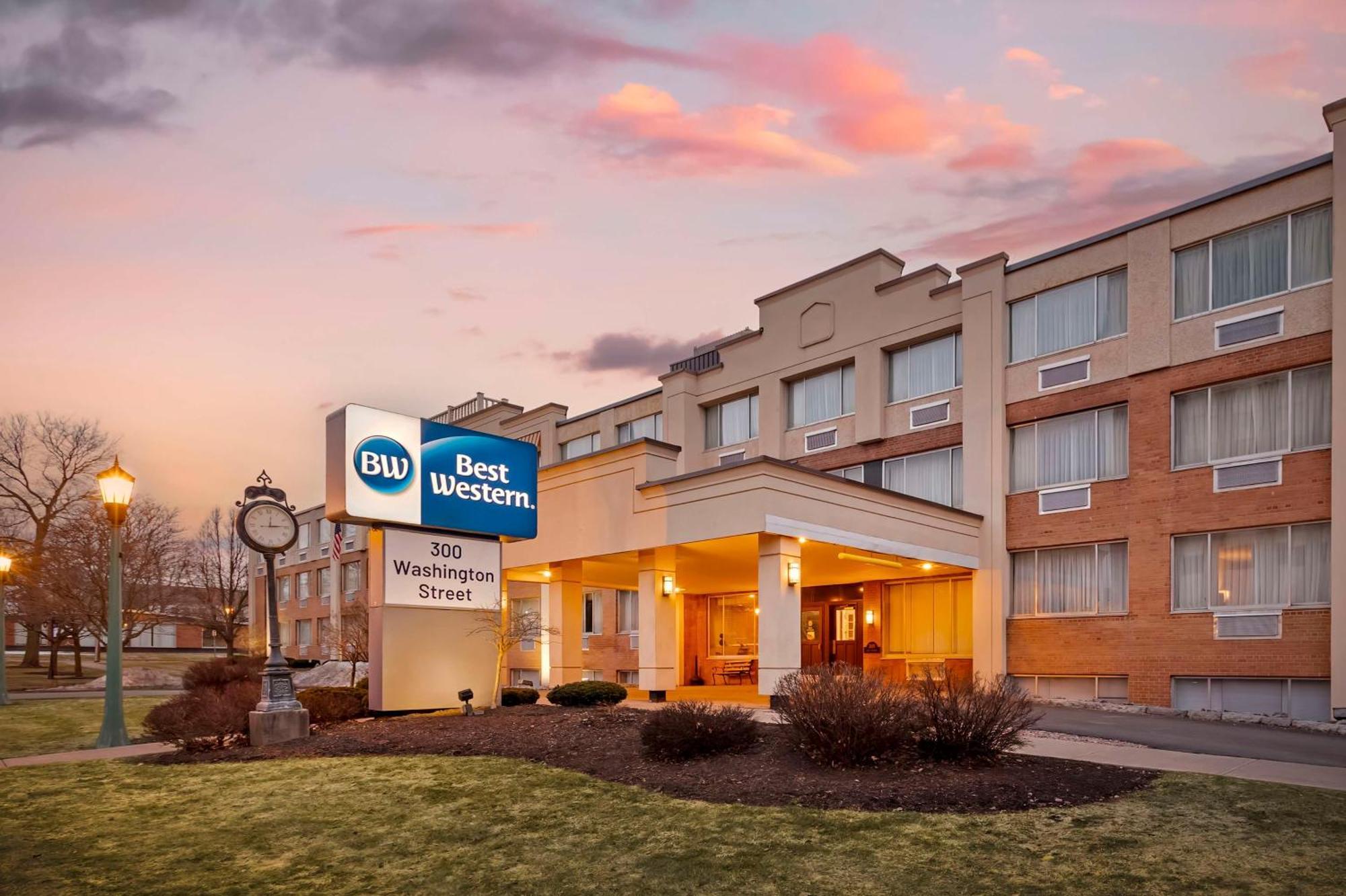 Best Western Watertown/Fort Drum Bagian luar foto